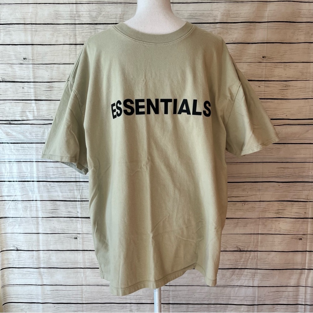 Fear of God Essentials Tan Short Sleeve Tee Size Large - Picture 2 of 7